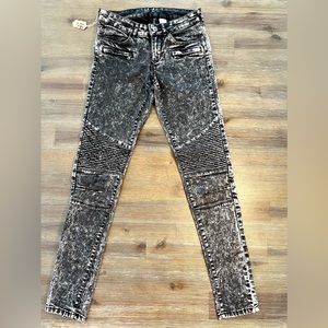 Biker Jeans